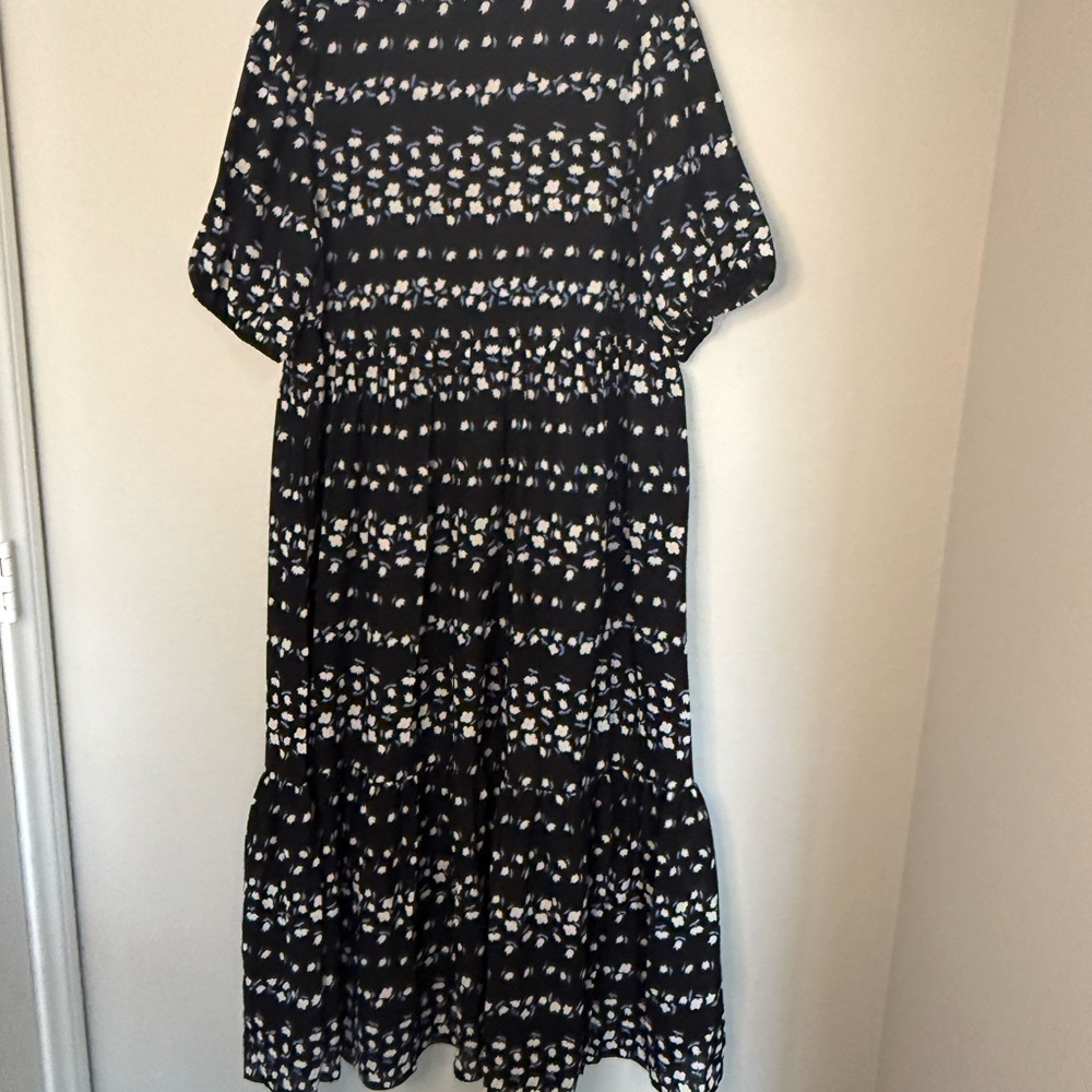 NWT Ann Taylor Navy Floral Chain Tiered Maxi Shirtdress Size Medium M 8 10 - Picture 8 of 9